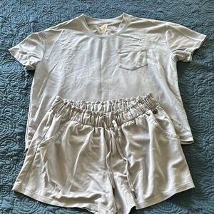 CALIA by Carrie Underwood Gray Pajama Set